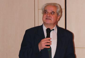740 GYÓGYSZERÉSZET 2014.