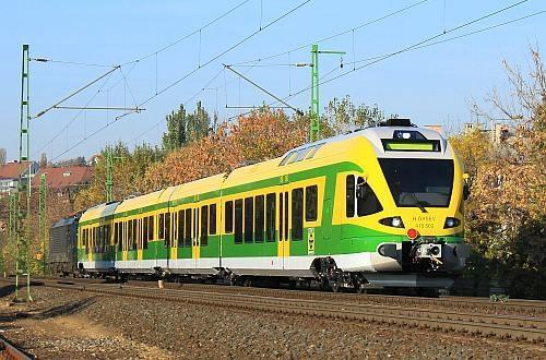 számára 10 db villamos motorvonat beszerzése tervezett 2019. első feléig összesen nettó 18,5 milliárd Ft költséggel. a GYSEV Zrt.