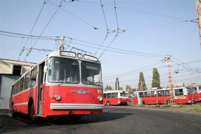 412GT, IK 435T, MAN NGE 152, GST 12A, SST12, SST18 Járműállomány: 62