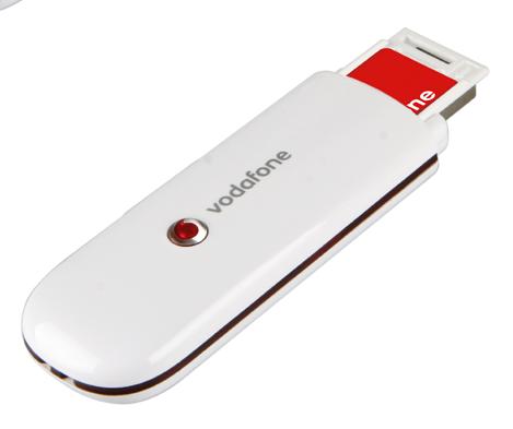 USB Stick telepítése Távolítsa el a kupakot az USB Stick végéről.