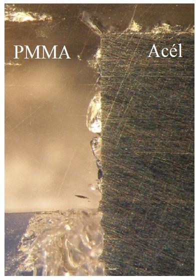 a) b) 106. ábra. Gázbuborékok a homlokfelület felett a kötés metszeti képén (a) és felülnézetben (b) Amint az a 106. ábra látszik, a buborékok eloszlása a homlokoldal felett igazodik az 5.