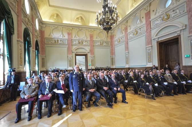 100 A Nemzeti Közszolgálati Egyetem évkönyve 2015