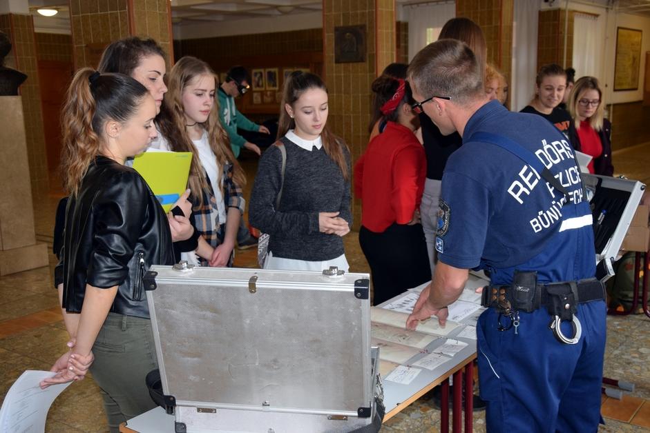 fiatalok körében nagy népszerűségnek örvendett a megyei