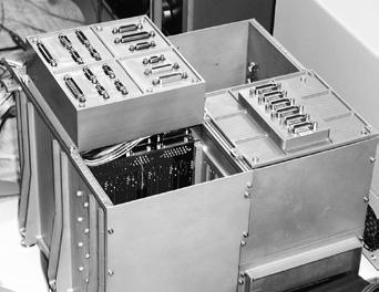 3. A hardware kihívásai A Philae fedélzeti rendszere igen bonyolult, ennek a különleges nehézséget jelentő környezetben hibamentes, illetve hibatűrő vezérlését hatékonyan végezni számos különböző, a