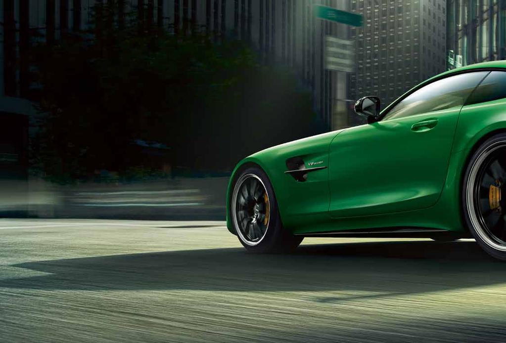 20 A formák összjátéka. A Mercedes-AMG GT R minden designeleme meghatározott műszaki funkciót is kap.