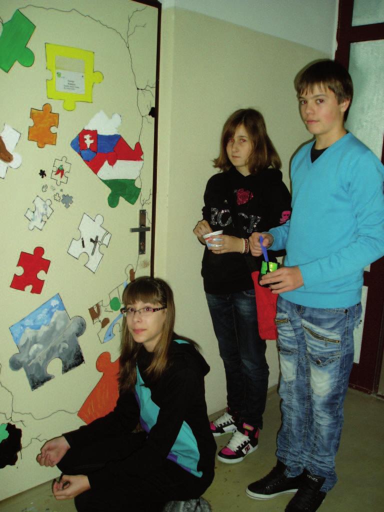A gimnázium újabb pályázatát (Zdravie v školách Budujeme tím) sikeresnek ítélte az Iskolaügyi Minisztérium, az így nyert összegből vásároltak olajfestéket a diákok.