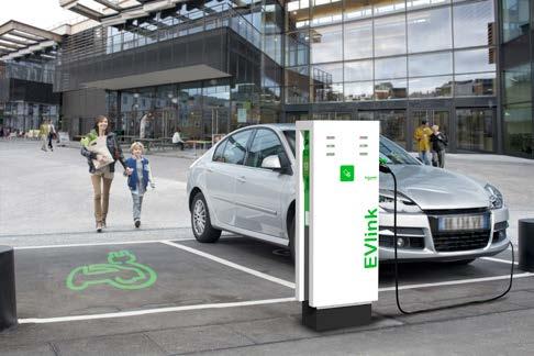 Cloud-connectable EVlink Parking Ajánlott gyártói bruttó listaár: 840 000 1 400 000 Ft Közületi töltőállomások EVlink Parking kültérre vagy beltérre Ezek a közületi töltőállomások kizárólag kábel