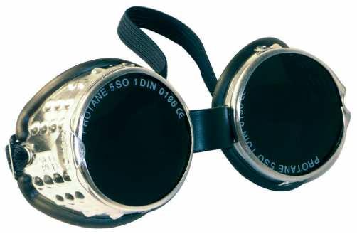 szellôzôlyukak a keret oldalán FERLUX 60818: felhajtható 50x105-ös védôüveg,