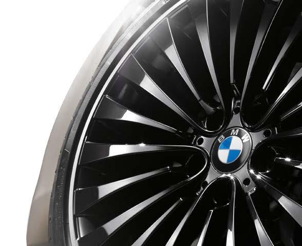 útfelületen egyszersmind különlegessé teszik az Ön BMW-jének megjelenését. LED-es ködlámpa integrált kanyarfény funkcióval.
