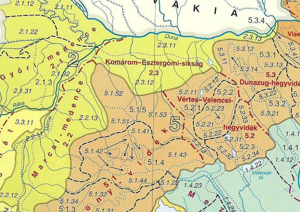 Almás-Táti-völgy: Gerecse felől lépcsősen leereszkedő Duna-teraszok magasabb