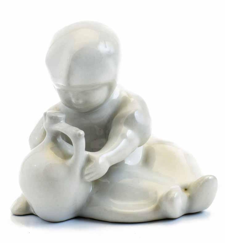 189. tétel ZSOLNAY FIGURA Lányka korsóval Színesen festett porcelán Magasság: 7 cm Kikiáltási ár: 6.