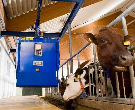 DeLaval szálastakarmány / TMR etetőkocsik DeLaval FS1600 függesztett etetőkocsi DeLaval RA135 etetőkocsi A DeLaval FS1600 függesztett etetőkocsi teljesen automatizált, amely jól kevert