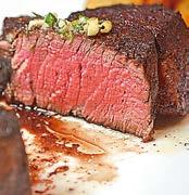 Hátszín steak extra, érlelt 27% 150 g Új/Akció Marha bélszín Beeftournedos európai, érlelt, 200 g Hátszín steak