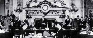 1. Devetog maja 1950. Šumanovom deklaracijom predloženo je osnivanje Evropske zajednice za ugalj i čelik (ECSC), koja je postala stvarnost nakon Pariskog ugovora od 18. aprila 1951.