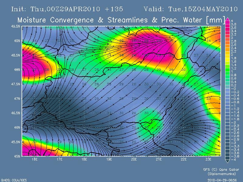 14. ábra. Nedvesség-konvergencia és az áramvonalak 10 m-en, a kihullható csapadékmennyiség, 2010. május 4. 15 UTC. A 15.