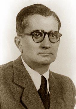 Tagjai között volt Doró Gábor, aki Teleki Pál magyar miniszterelnök személyes képviselőjeként tevékenykedett a bizottságban, s magyar cserkészparancsnokként értékes szolgálatot végzett.
