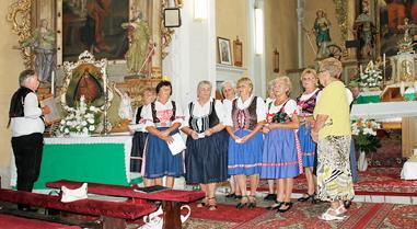 Duchovne sme sa posilnili na pútiach v Blatnej na Morave a v Žarošiciach. Navštívili sme divadelné predstavenia v Senici a v Borskom Mikuláši.