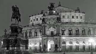 2017-18. tél 22. oldal Semperoper, Frauenkirche, Zwinger a német történelem emlékei Drezda: kulturális dáridó Az ősz hagyományosan a városnéző turizmus főszezonja.