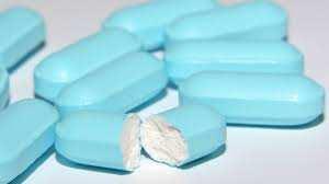 Szabályozott hatóanyag-leadás Gasztrointesztinális (GI) hatóanyag-leadás, bevonatos tabletták Gyomornedv-ellenálló