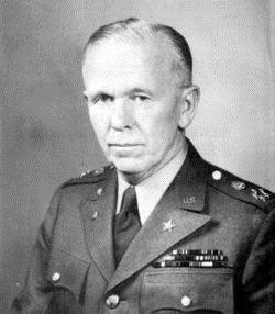 Marshall-segély 1947-ben hirdeti meg az am. külügymin. George Catlett Marshall (korábban tábornok; külügymin.
