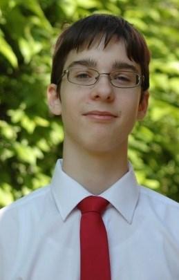 a osztályból: Kalecz Barnabás István Pető Ágoston Sapka Roland Burján Dorka Buzási Bertalan Czombos Mátyás Levente Erős Ádám Kiss Szabolcs Kürtös Mátyás Szamosvölgyi Zita Az 1.