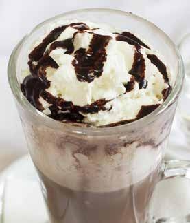 - heiße Schokolade mit Schlagobers/ Hot chocolate with whipped cream REGGELI ÉTELEK 9-11h HIDEG REGGELI 1190.