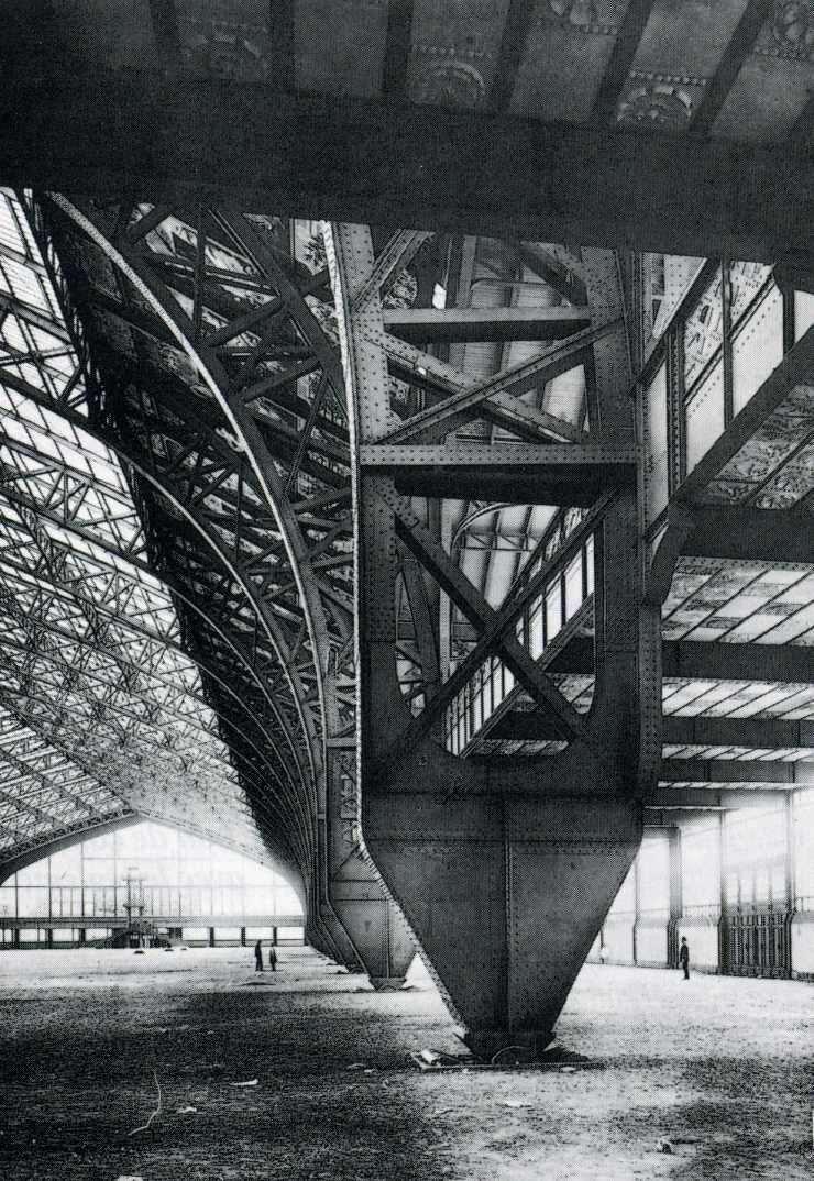 Galerie des Machines, 138 m, Párizs,