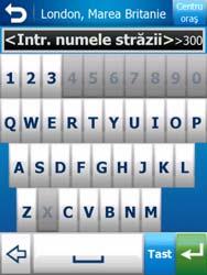 Notă: Acest punct nu este un centru geometric ci un punct arbitrar ales de creatorii hărţii, de obicei cea mai importantă intersecţie în cazul aşezărilor mici sau a satelor şi cea mai importantă