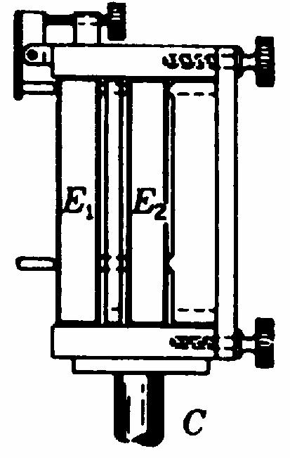 A fogási iánnyal azonos és ellentétes iányú köbejááshoz tatozó idők különbsége: ω + ω R c R c R T T T a a 8 ω ω ω + ) ( ) ( 8 R c R c R c R ) ( 6 ω ω R c R