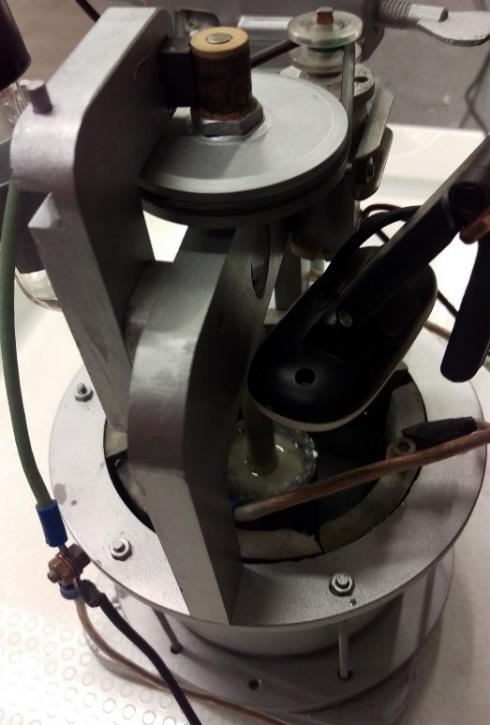 elektromechanikus megoldás, c, d) folyamatos katódtömörítést biztosító forgókatódos hengeres cella A kísérleteket egyrészt a galvanosztatikus, másrészt potenciodinamikus módszer szerint végeztem.