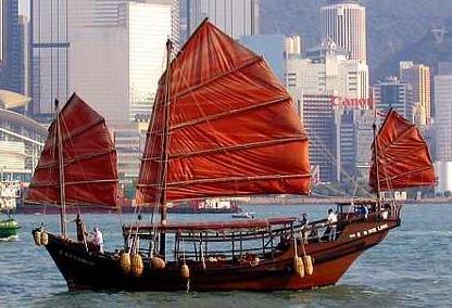Az ókor kezdetén e térség hajói az európainál még jóval magasabb színvonalat képviseltek (kínai