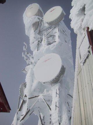 A havas eső (sleet) csillapítása Létrejöttének feltételei: a hőmérséklet 0 C körüli vagy