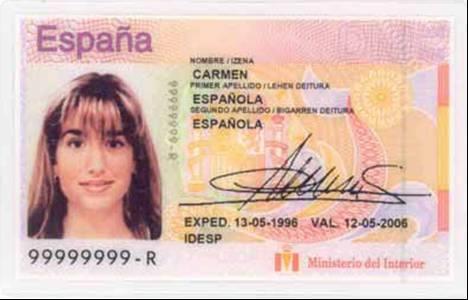 10. ES Ispanija Mokesčių mokėtojų identifikaciniai numeriai nurodomi šiuose oficialiuose asmens tapatybės dokumentuose: