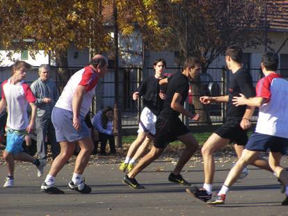 Kronika udalostí 2010 189 02. okt. Účasť čabianskeho klubu gazdiniek na Dni halušiek v Kondoroši; 07. okt. Prednáška ochotníckeho divadelného krúžku Organizácie komlóšskych Slovákov v Komlóši; 08.-10.