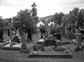 V prvej, venovanej civilným cintorínom, sú v úvode dva príspevky.