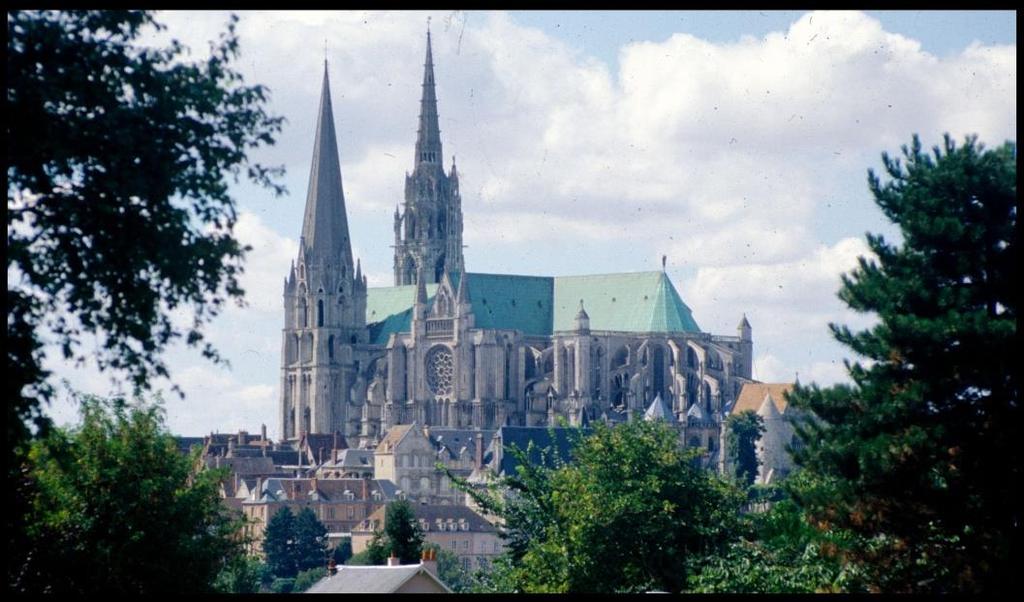 sz.) Chartres: Notre-Dame a