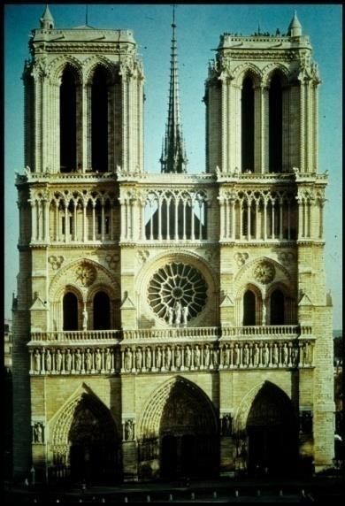) Chartres: Notre-Dame (1134-1140, 1150-, 1194-1266)