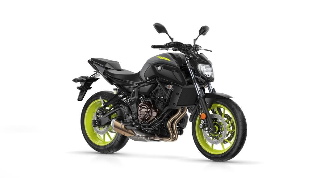 A Yamaha úgy tervezte ezt a sokoldalú Hyper Naked modellt, hogy minden motorost lenyűgözzön a teljesítményével.