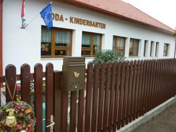 5. Unsere Lage Vértessomló/Schemling befindet sich im Vornteil der nordwestlichen Hängen der Vértes-Gebirge, bei dem Somlyó-Berg.