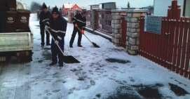 A preventív kezelés meghozta az eredményt, mert így már a jegesedés és hóesés előtt leszórtuk a kritikus pontokat. Városunkban több, télen nehezen járható, meredek utca van.