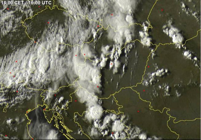 ábra: A Kárpát-medecéről készült 16 UTC-s műholdkép (www2.sat24.