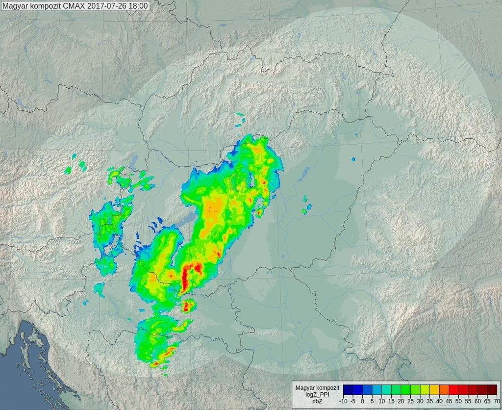 F11. ábra: A zivatar kompozit radarképe (radar reflektivitás értékek dbz-ben megadva) 2017. július 26-án 15 UTC-kor, ahol a reflektivitási oszlopmaximum értékeket láthatjuk [O21].