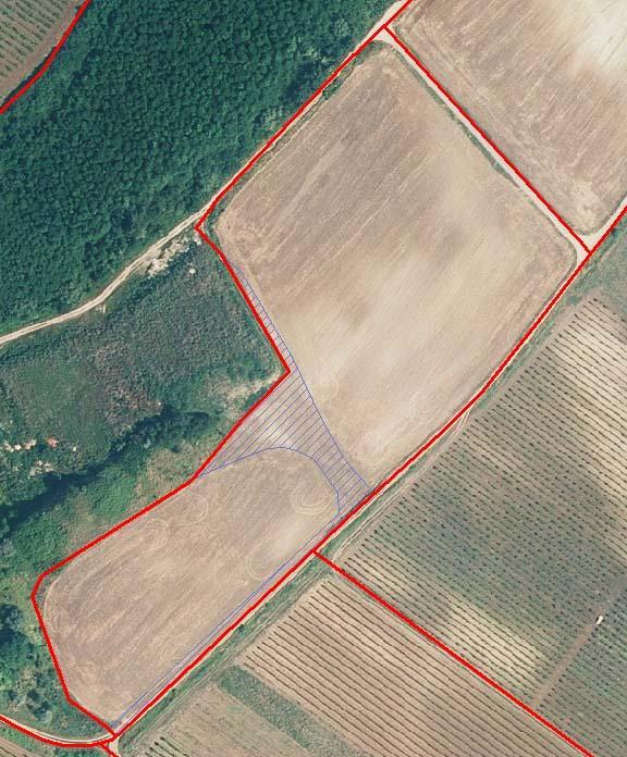 eligible area is cut by a special non-eligible polygon usually not visible as land cover - used as waivers