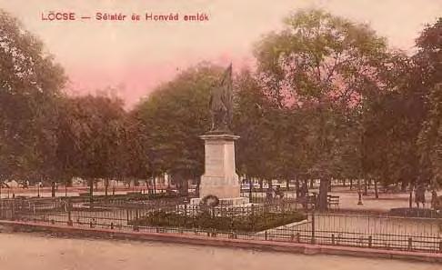 Mestský park so sochou honvéda na začiatku 20.storočia Lokality s historicky hodnotnou zeleňou v Levoči: 1. Mestský park (park pred Mestským úradom) 2. Park pred radnicou 3.