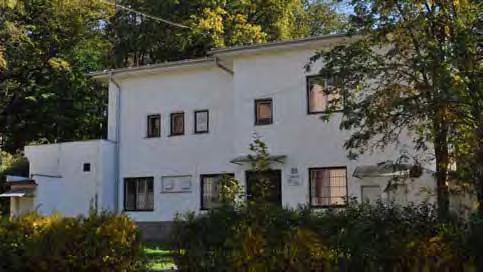 Skleník, pohľad z juhovýchodu Majstra Pavla 4, Levoča, list vlastníctva č. 204 GPS: 49 1 22.