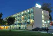 BULGÁRIA Napospart Napospart NAPOSPART HOTEL PLISKA** BG0201 Leírás: a tengerparttól 50 méterre fekvő hotel Napospart déli részén található. 4 emeleten 110 kétágyas szobával rendelkezik.