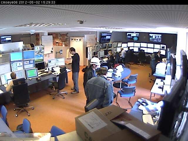 CMS-vezérlő, 2012 május 2, 15h 45p http://cms.web.cern.