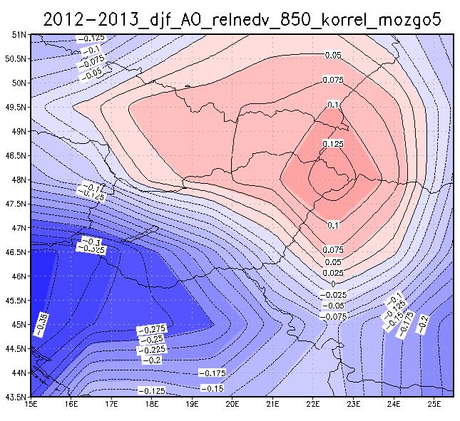 közelébe esett. A 850 hpa-os szint relatív nedvessége esetében (40.