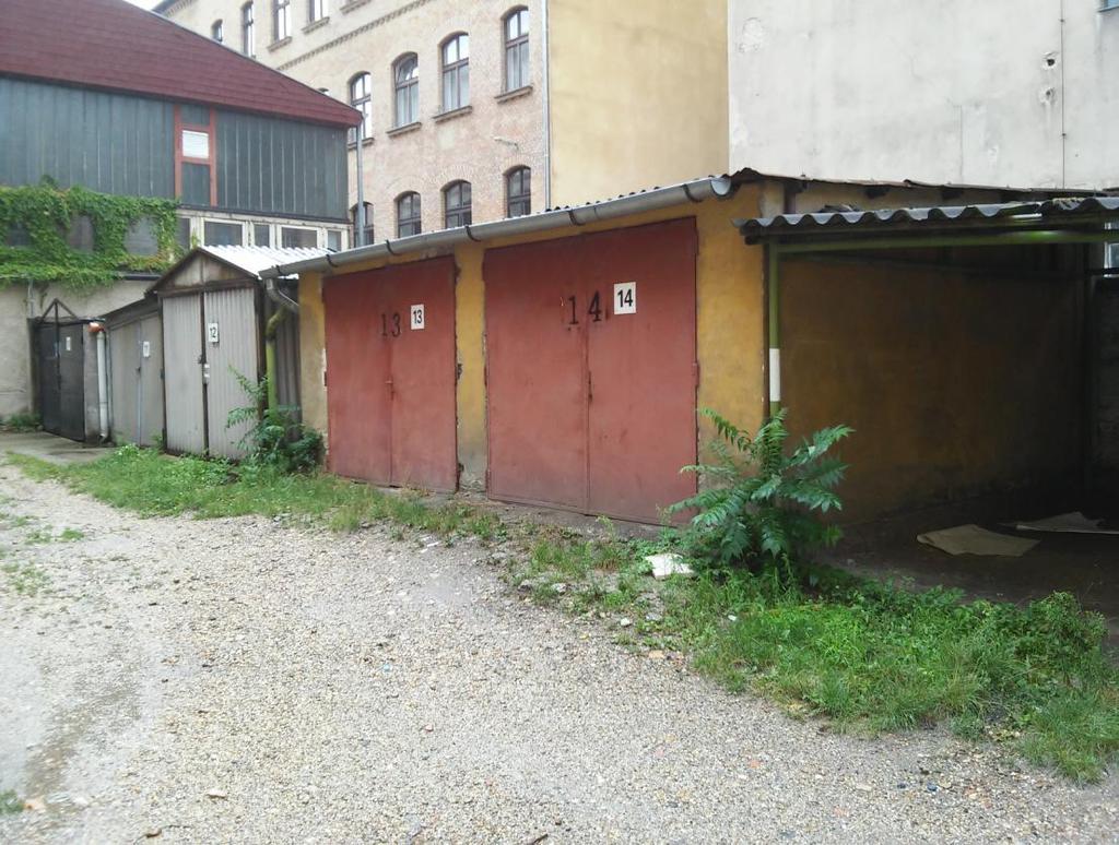 74. G-1 gépkocsitároló