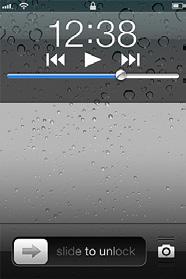 Kamera 12 Rövid áttekintés Ha az iphone zárolt állapotában gyorsan szeretné megnyitni a kamerát, legyintse felfelé a szimbólumot.